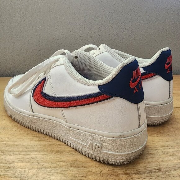 Nike Air Force 1 Chenille Red White Blue Swoosh 823511-106 Youth Size 6.5Y - Picture 5 of 12